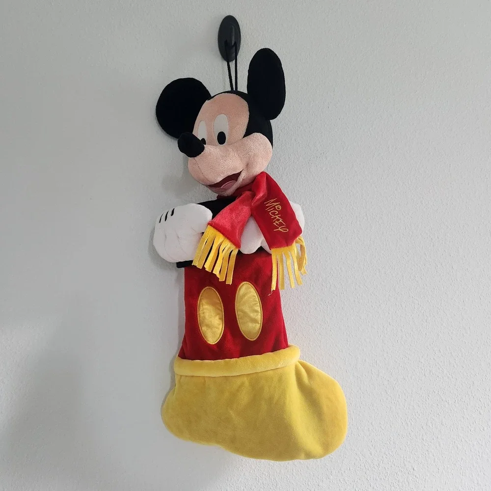 Disney Parks Authentic Mickey Mouse Christmas Stocking Plush Head Scarf 20